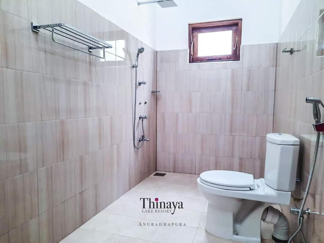 Thinaya Lake Resort Anuradhapura Zewnętrze zdjęcie